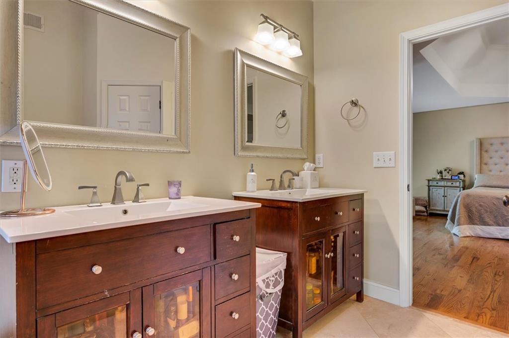 5105 Jonquilla Drive