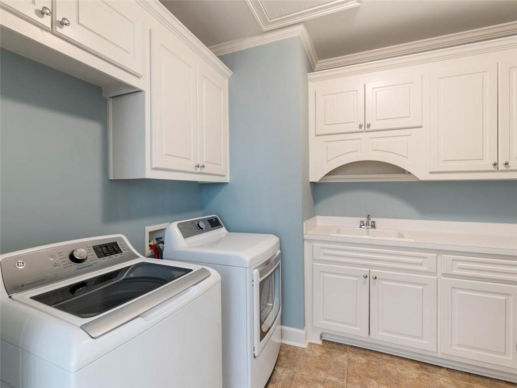 153 Triple Crown Court