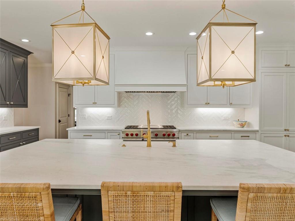 153 Triple Crown Court