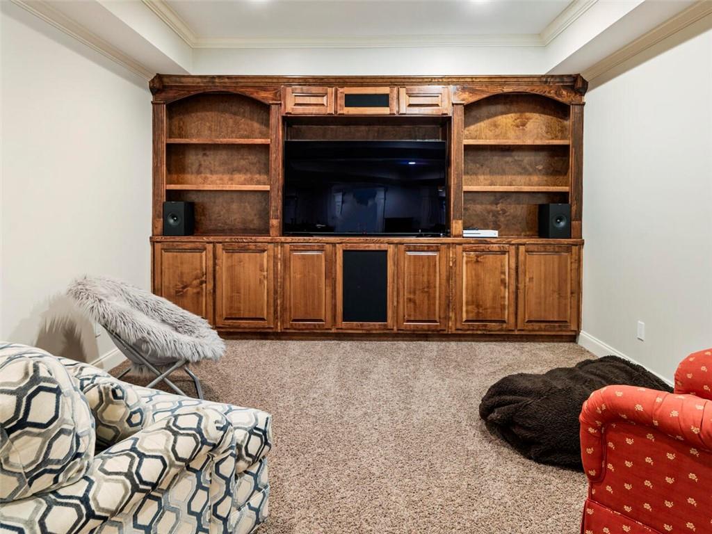 153 Triple Crown Court