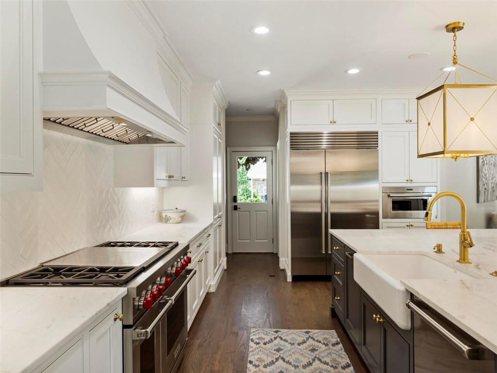 153 Triple Crown Court