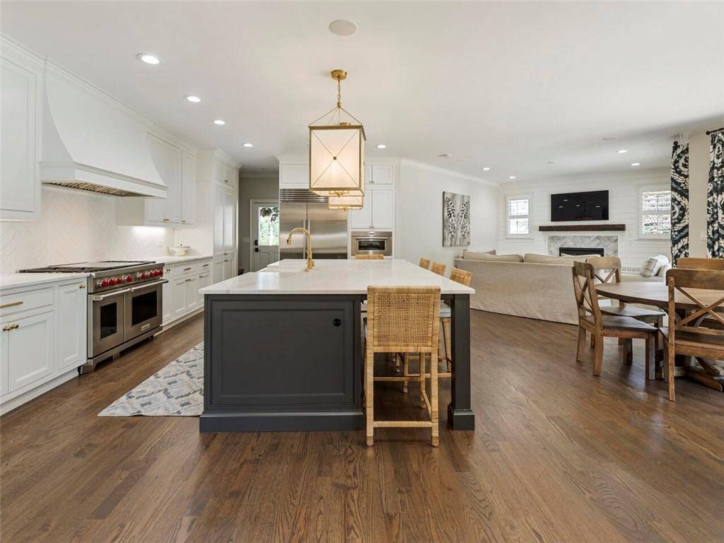 153 Triple Crown Court