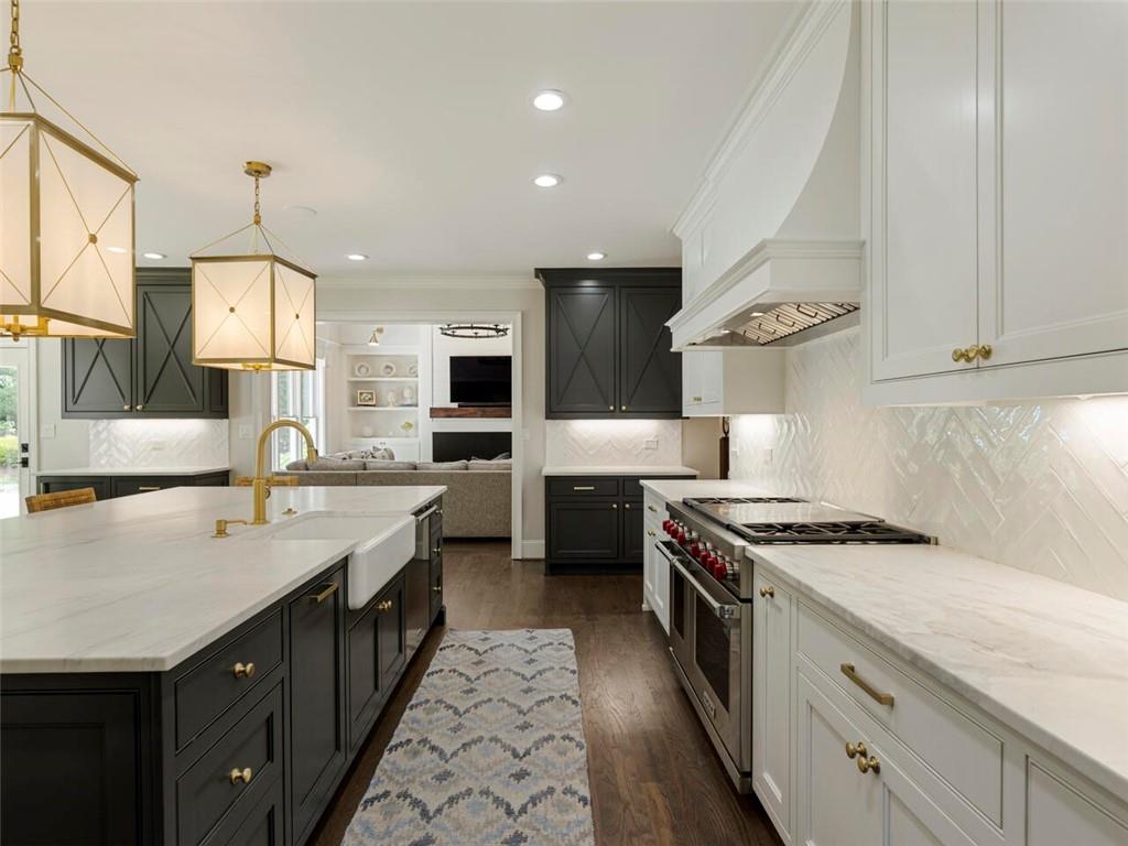 153 Triple Crown Court