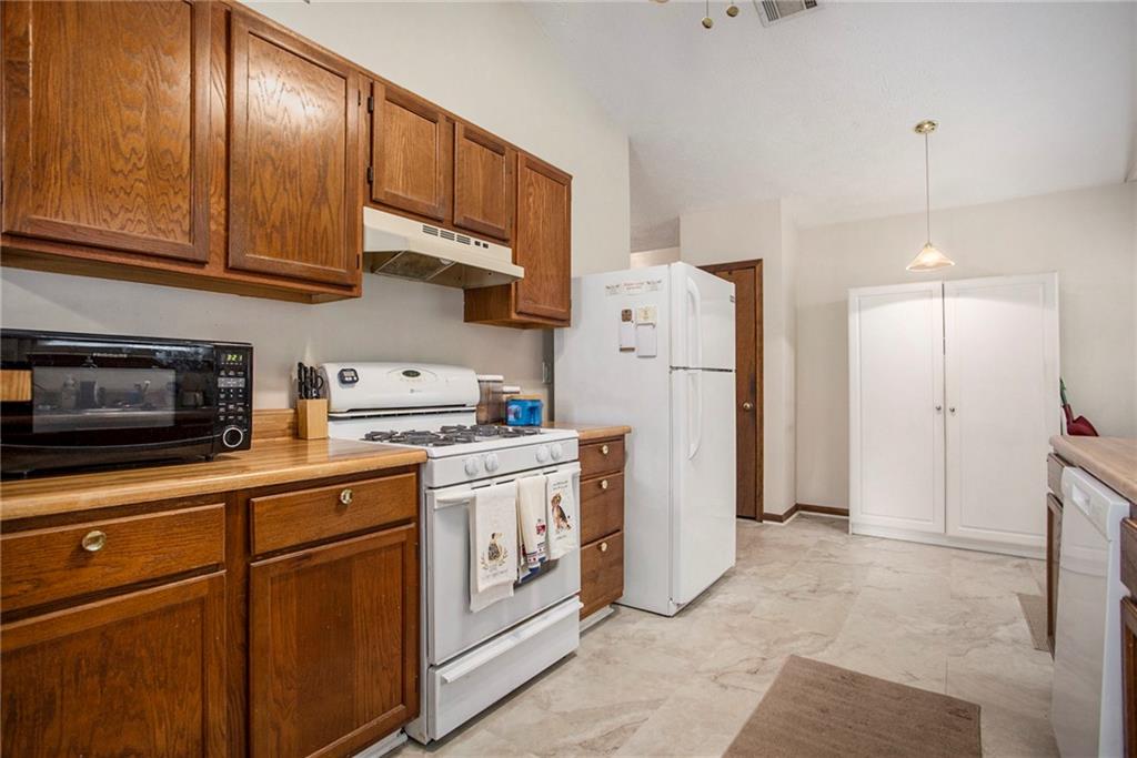 212 Colemans Bluff Drive