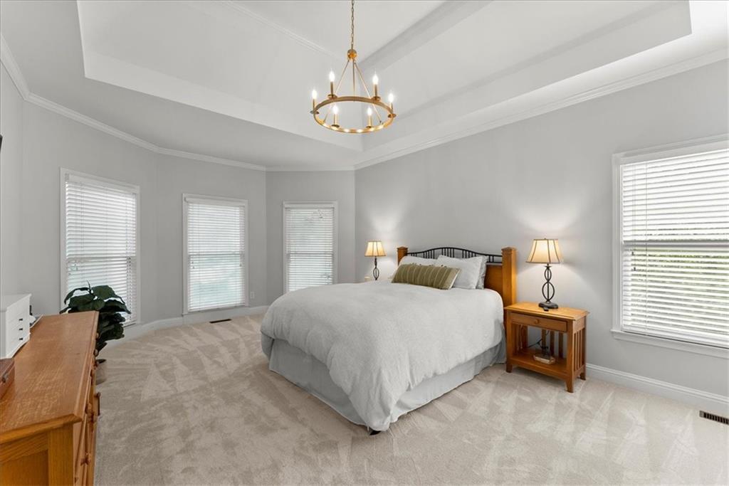 434 Lake Point Trace