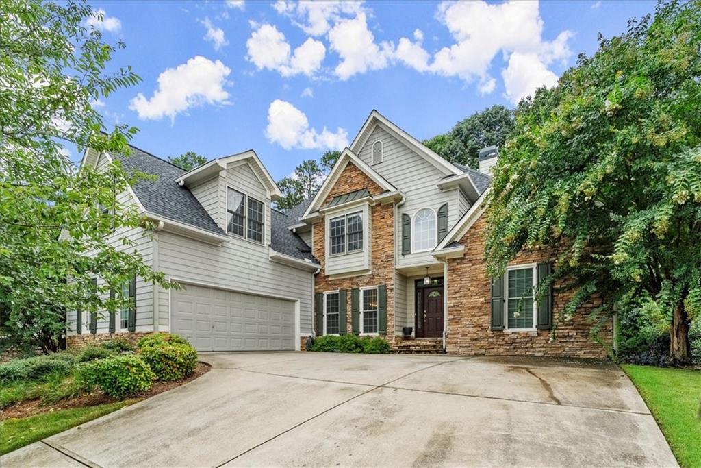 434 Lake Point Trace