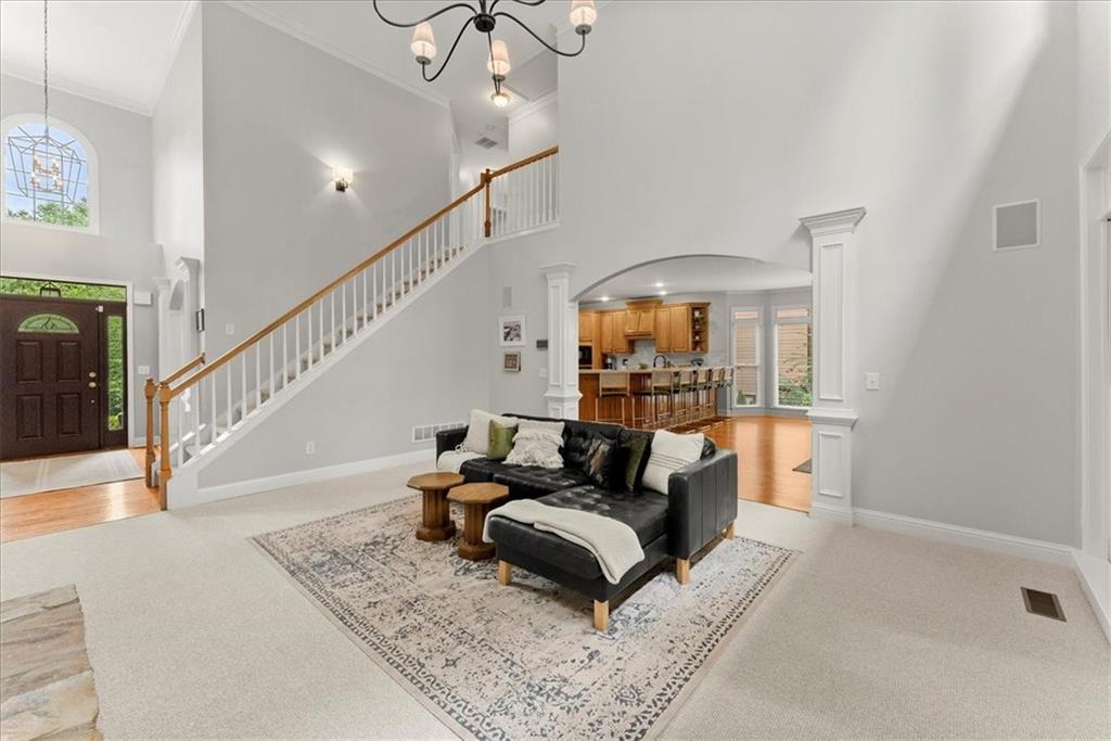 434 Lake Point Trace