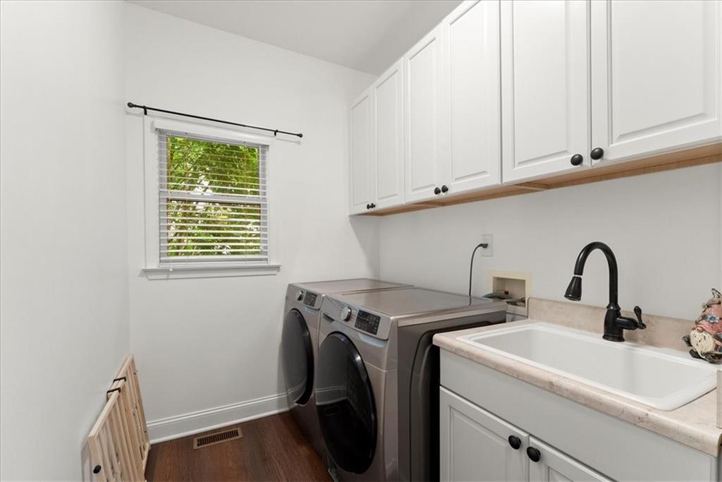 434 Lake Point Trace