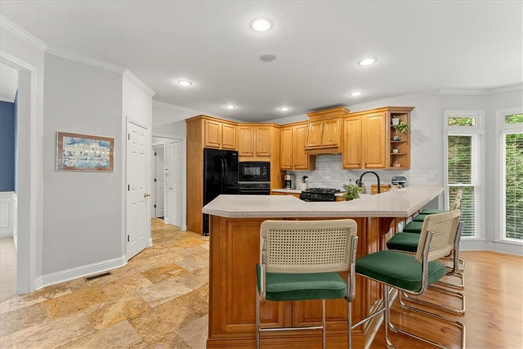 434 Lake Point Trace