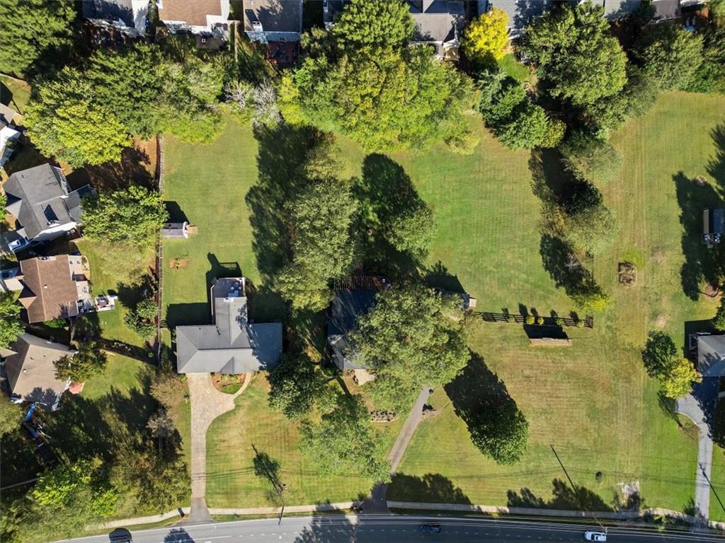 11925 Crabapple Road