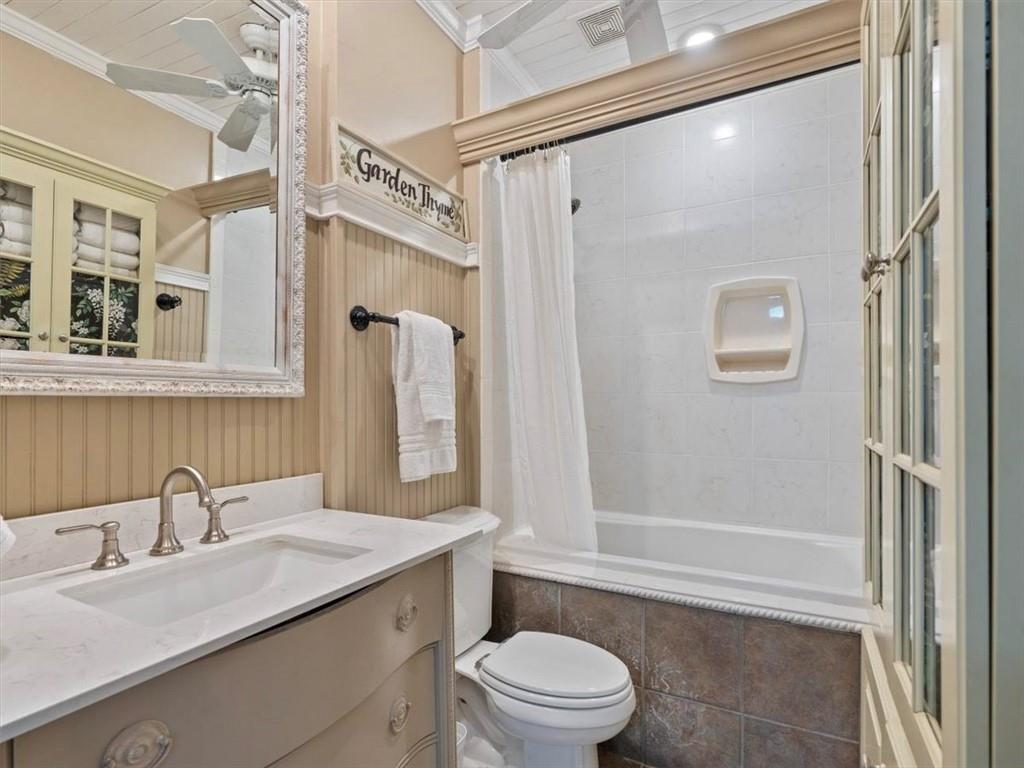 11925 Crabapple Road