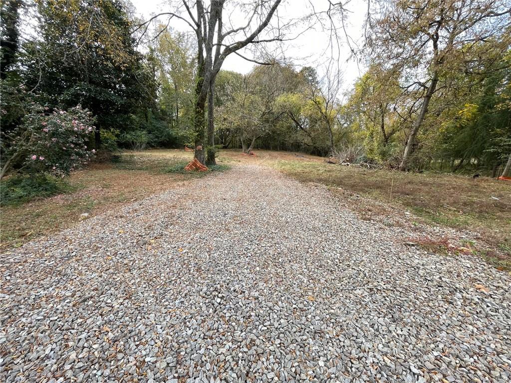 15650 Birmingham Highway