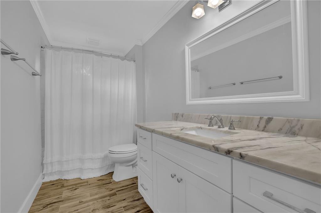 8100 Willow Tree Way