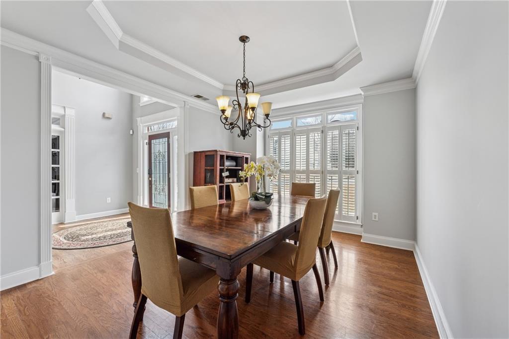 2020 Knightsbridge Way