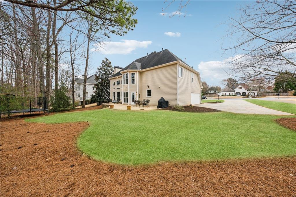 2020 Knightsbridge Way