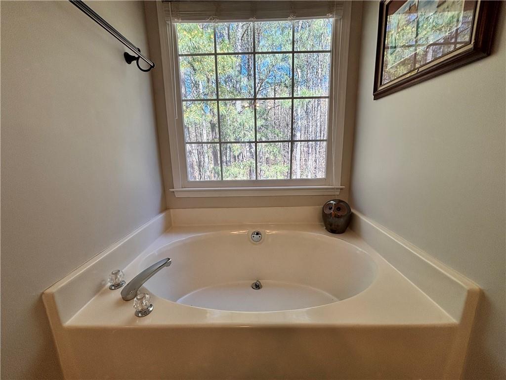 204 Morning Glory Ridge