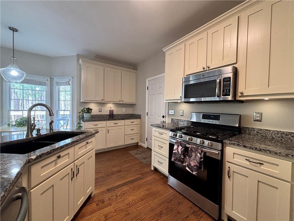 204 Morning Glory Ridge