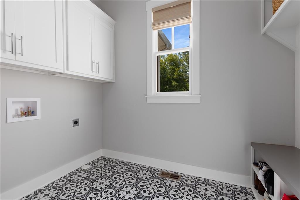 16050 Freemanville Road