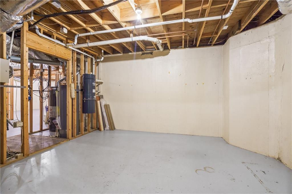 1100 Kensington Court