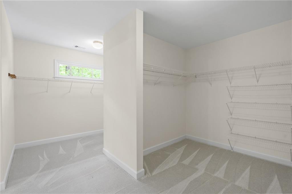 1100 Kensington Court