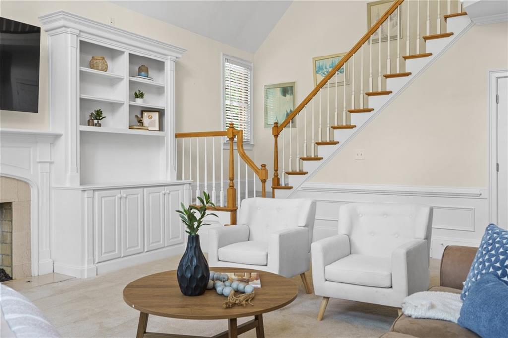 1100 Kensington Court