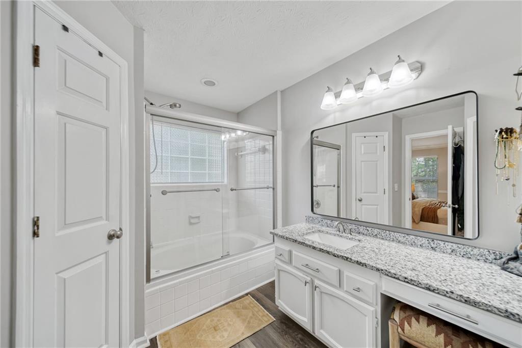 1025 Taylor Oaks Drive