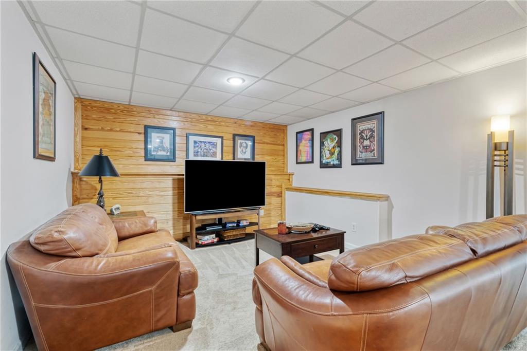 1025 Taylor Oaks Drive