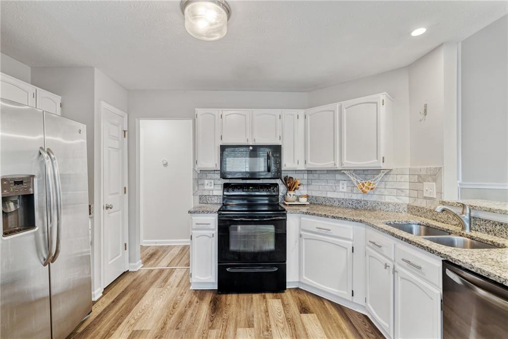 1025 Taylor Oaks Drive