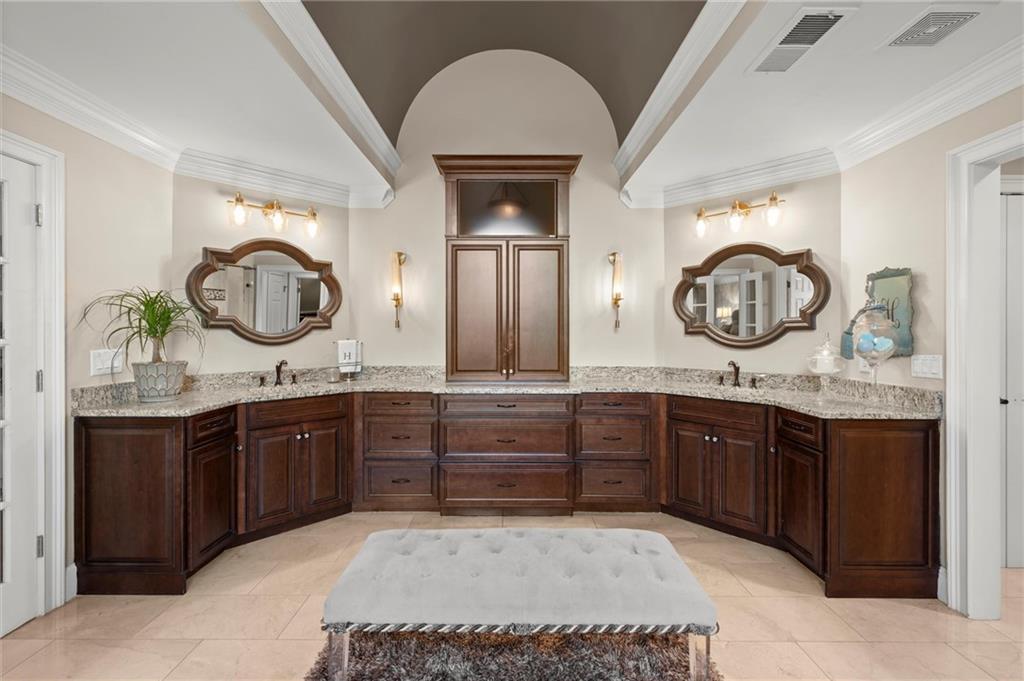 146 Cedar Woods Trail