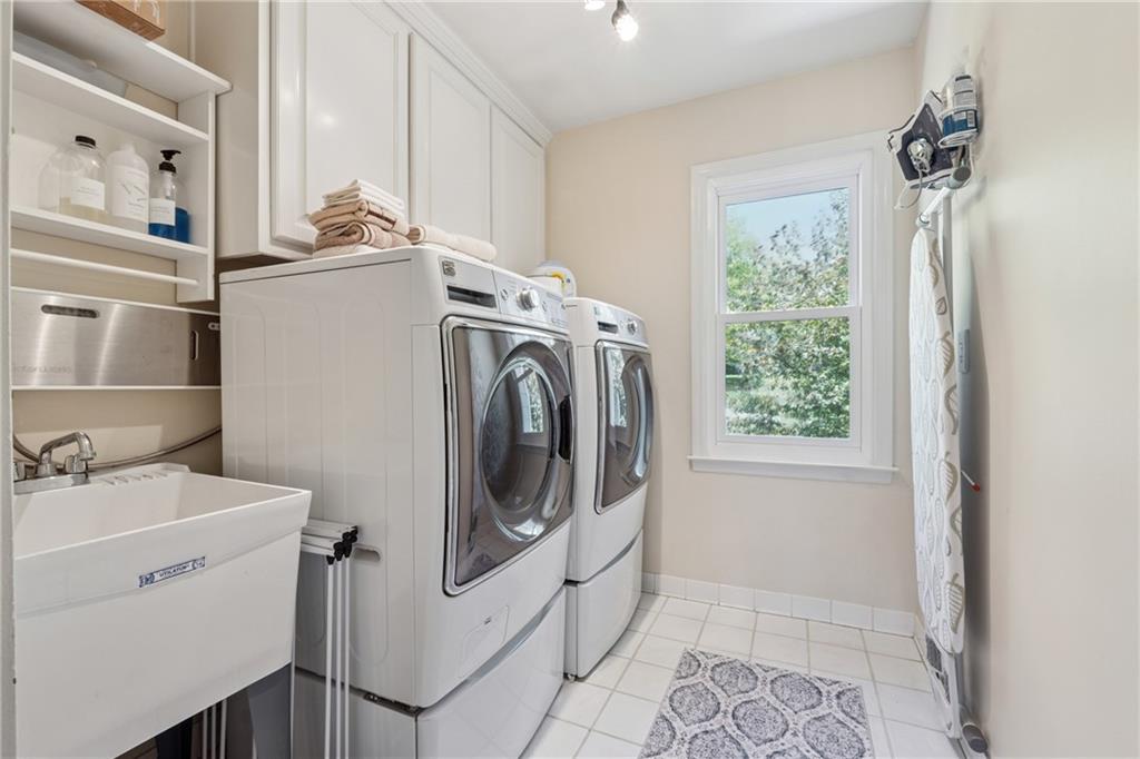 590 Kensington Farms Drive