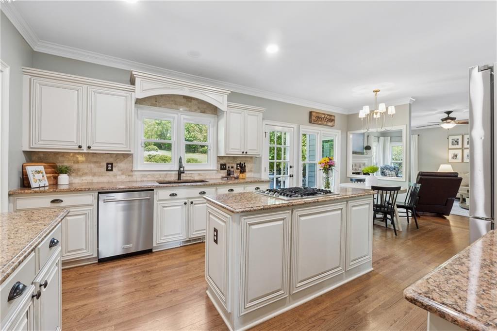 590 Kensington Farms Drive