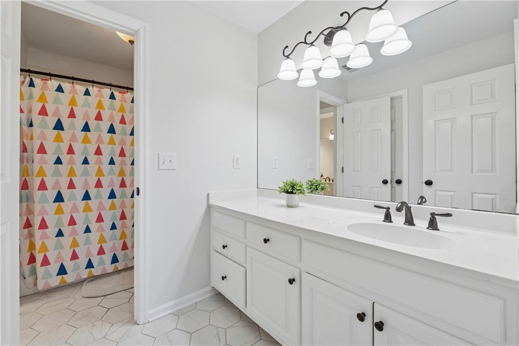 590 Kensington Farms Drive