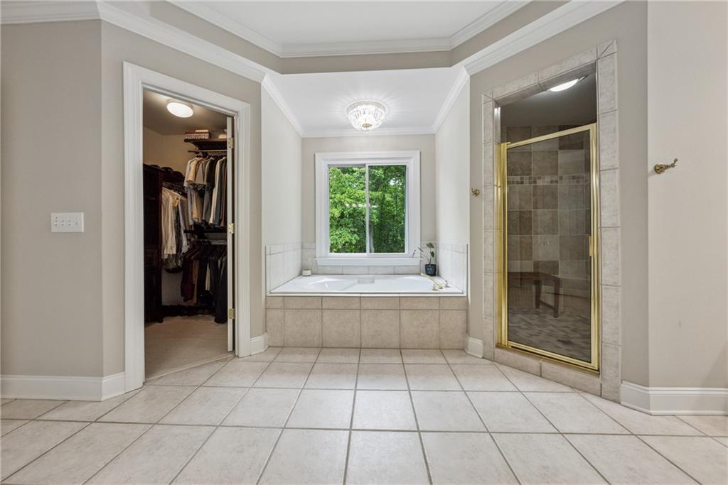 641 Lake Overlook Drive