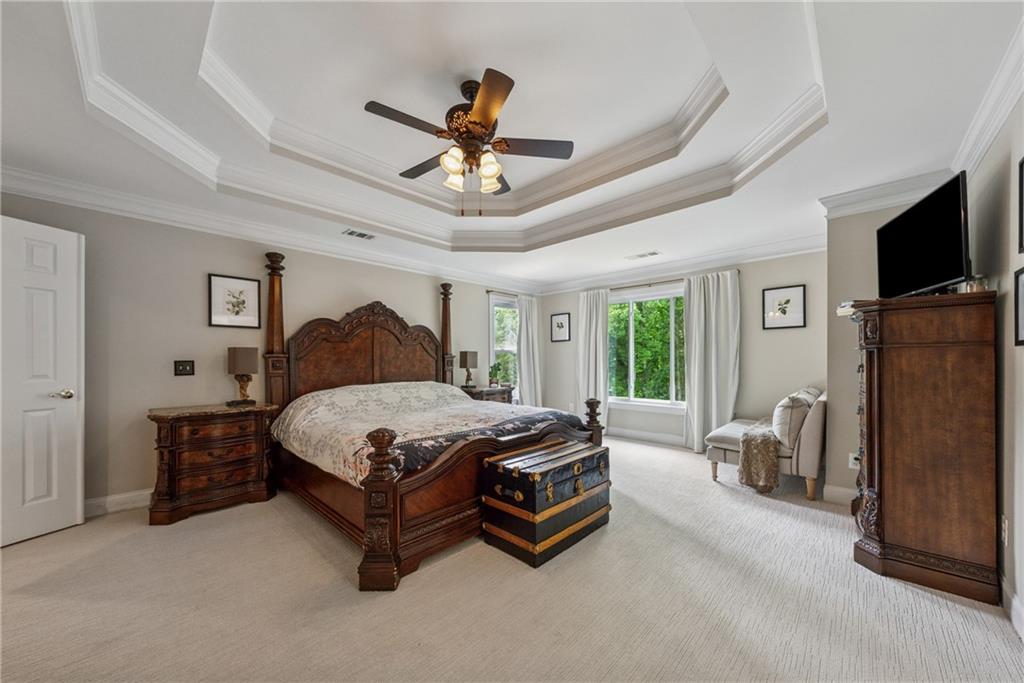 641 Lake Overlook Drive