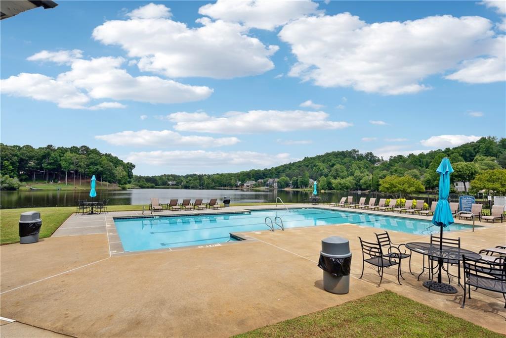 641 Lake Overlook Drive