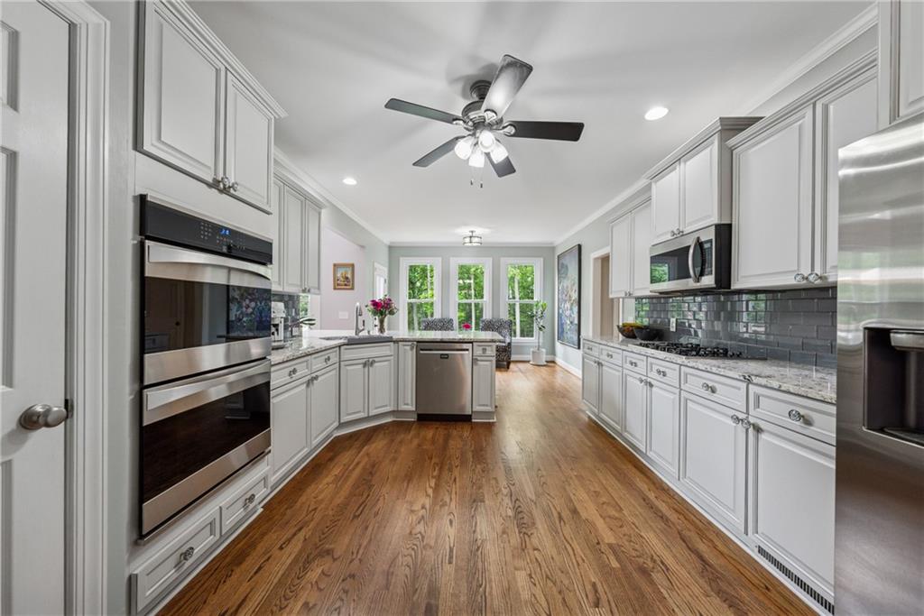 641 Lake Overlook Drive