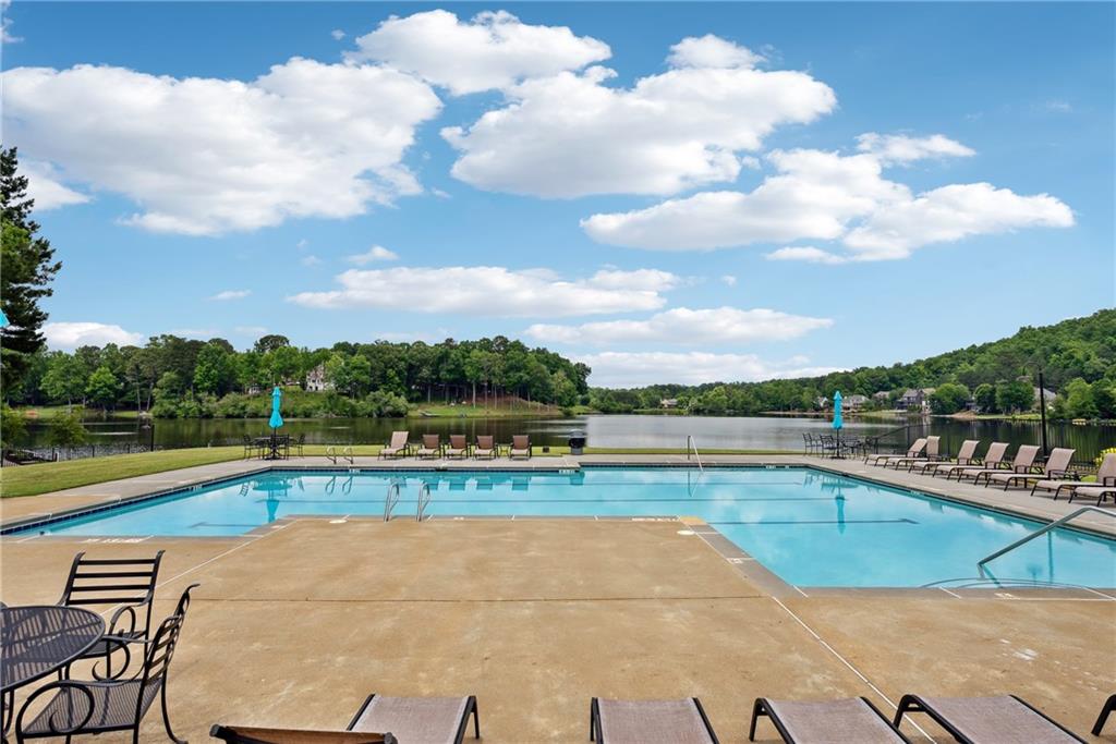 641 Lake Overlook Drive