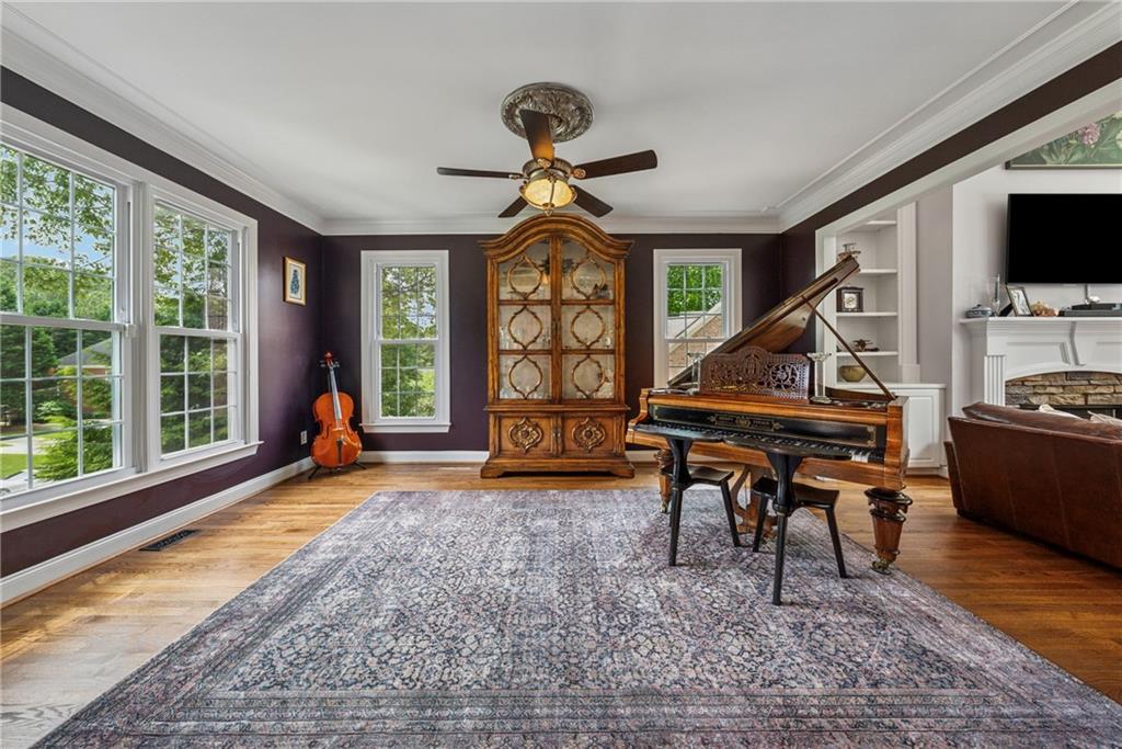 641 Lake Overlook Drive