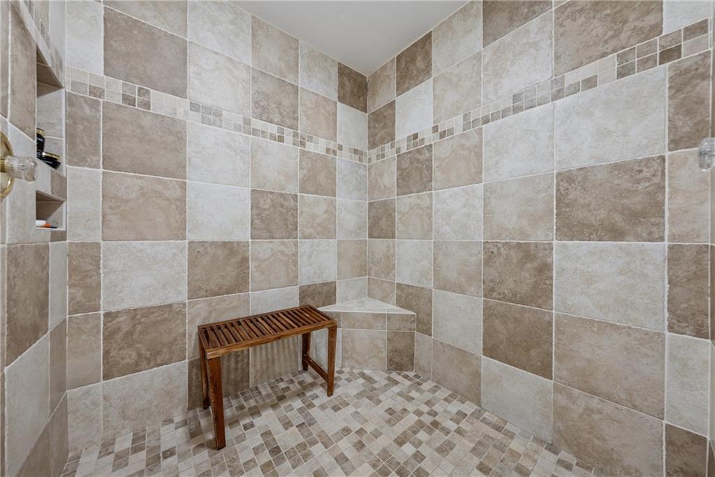 641 Lake Overlook Drive