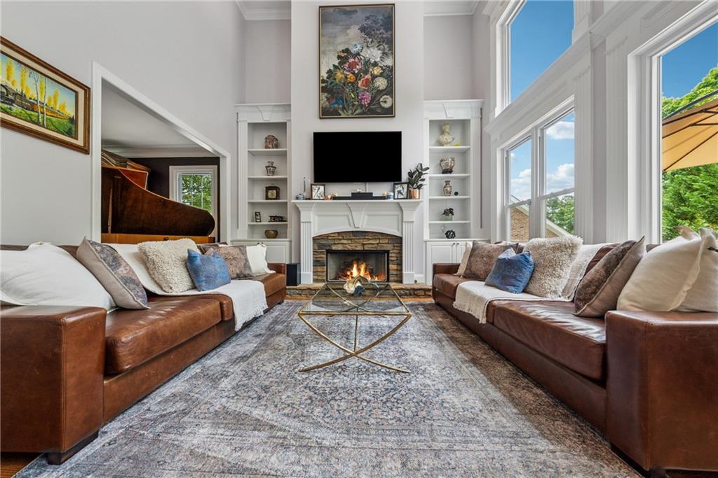 641 Lake Overlook Drive