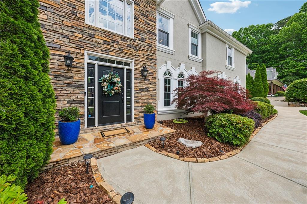 641 Lake Overlook Drive