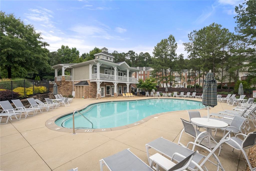 3655 Chattahoochee Summit Drive SE Unit 16