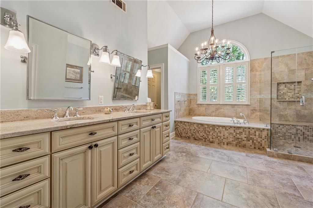 11880 Wexford Club Drive