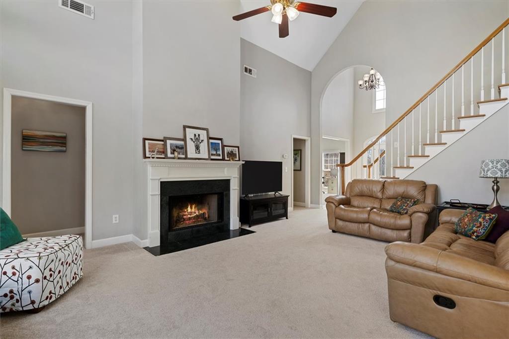 1020 Cathedral Drive