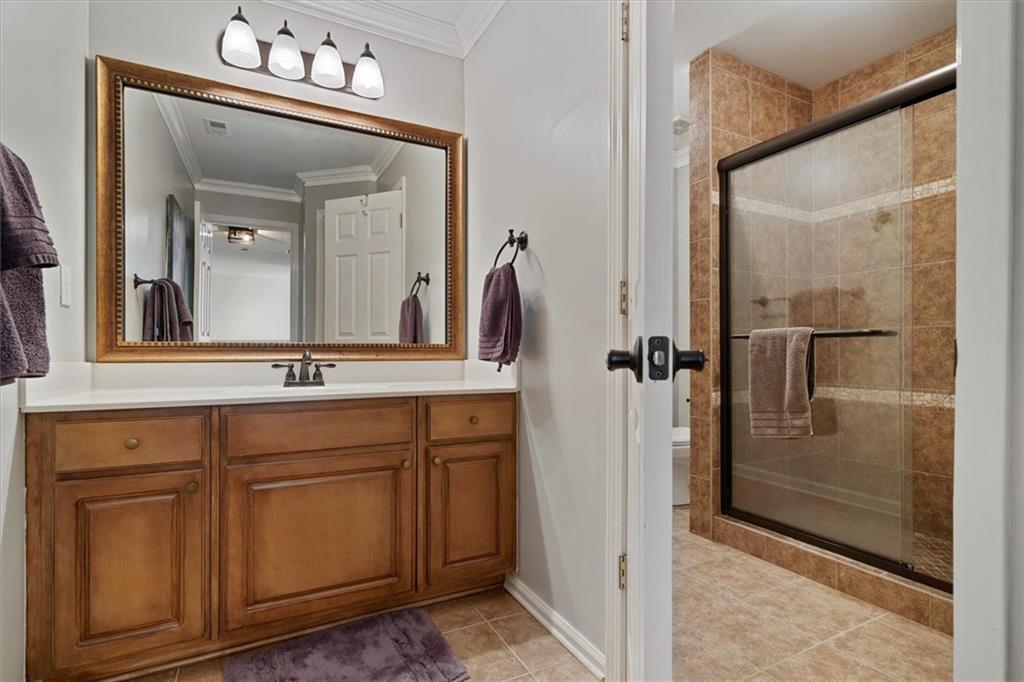 1020 Cathedral Drive