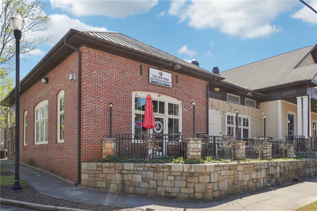 12474 Broadwell Road