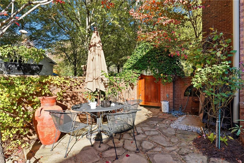 12474 Broadwell Road