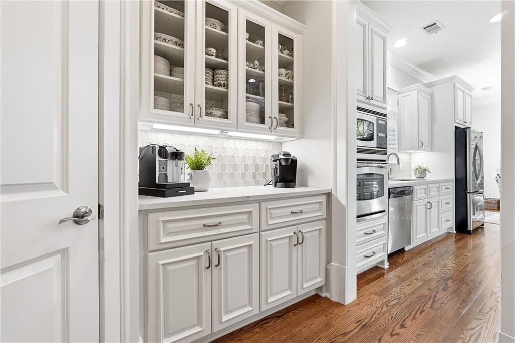 12474 Broadwell Road