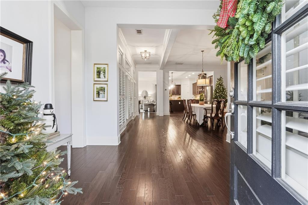 12506 Broadwell Road