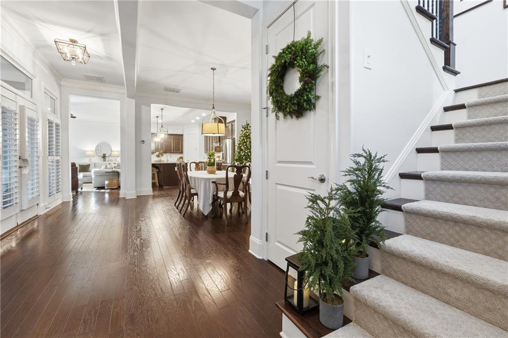 12506 Broadwell Road